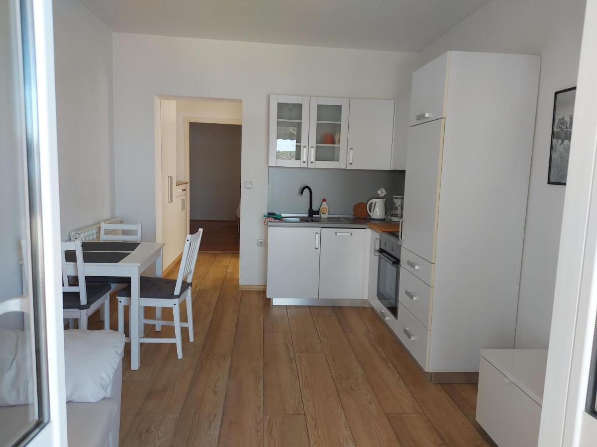 ראב Apartments Ajka מראה חיצוני תמונה