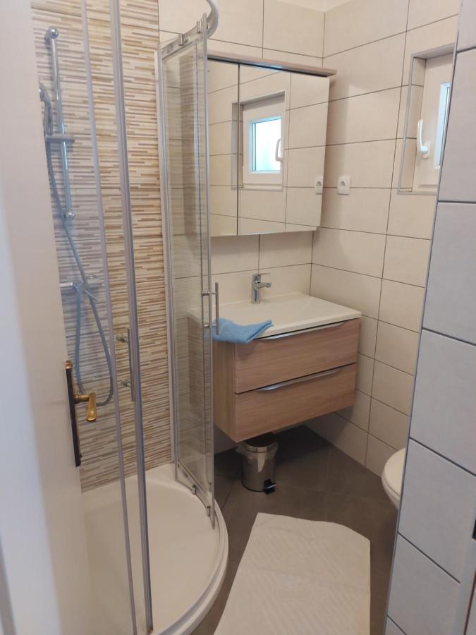ראב Apartments Ajka מראה חיצוני תמונה